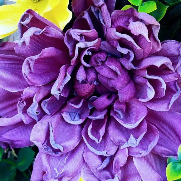 HAND CRAFTED SPRING FLORAL GRAPEVINE WREATH 20" FRONT DOOR DECOR SILK RIBBON 20" - Picture 12 of 12